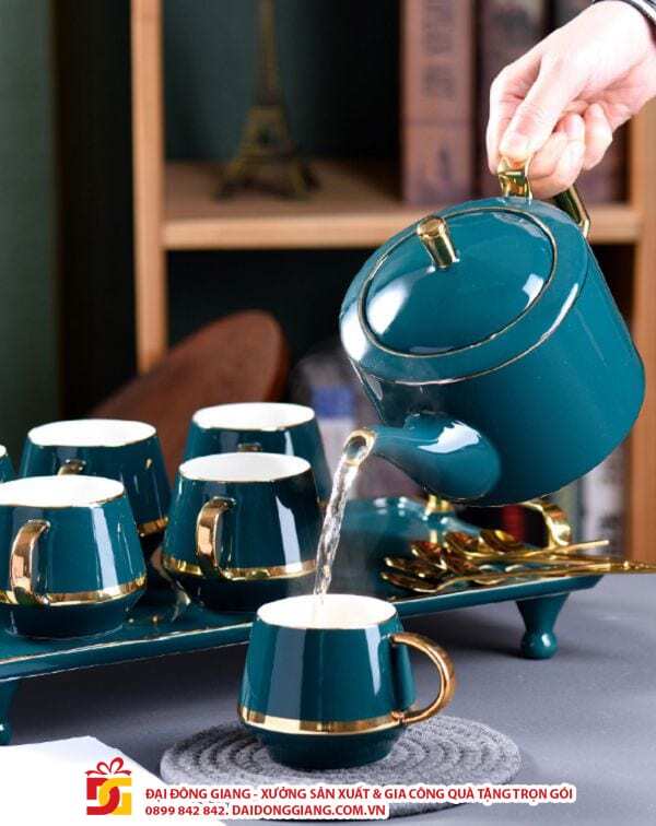 Bộ trà chiều phong cách Châu Âu - mẫu ấm trà làm quà tặng sang trọng