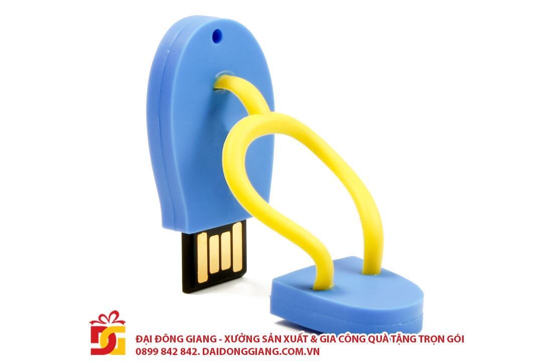 Mẫu USB quà tặng in logo doanh nghiệp sang trọng