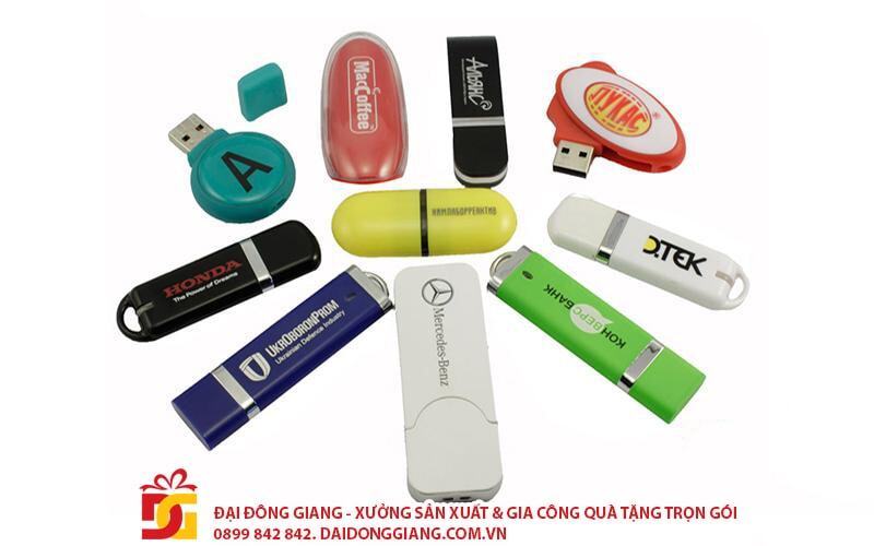 USB in logo thương hiệu - Quà tặng được nhiều doanh nghiệp ưa chuộng