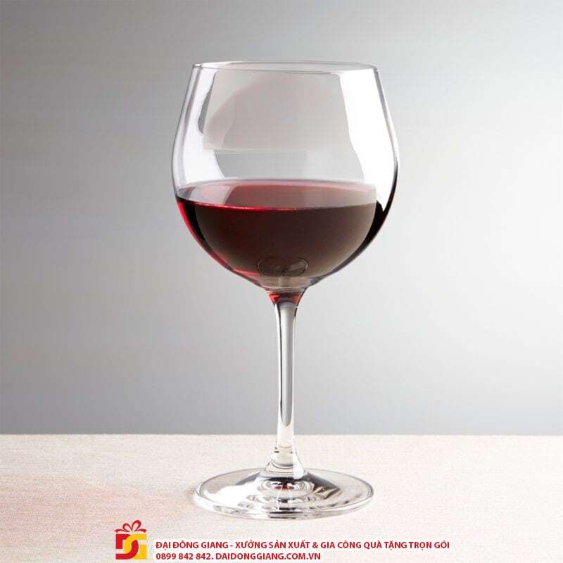 Ly rượu vang đỏ - Mẫu ly cốc làm quà tặng sang trọng