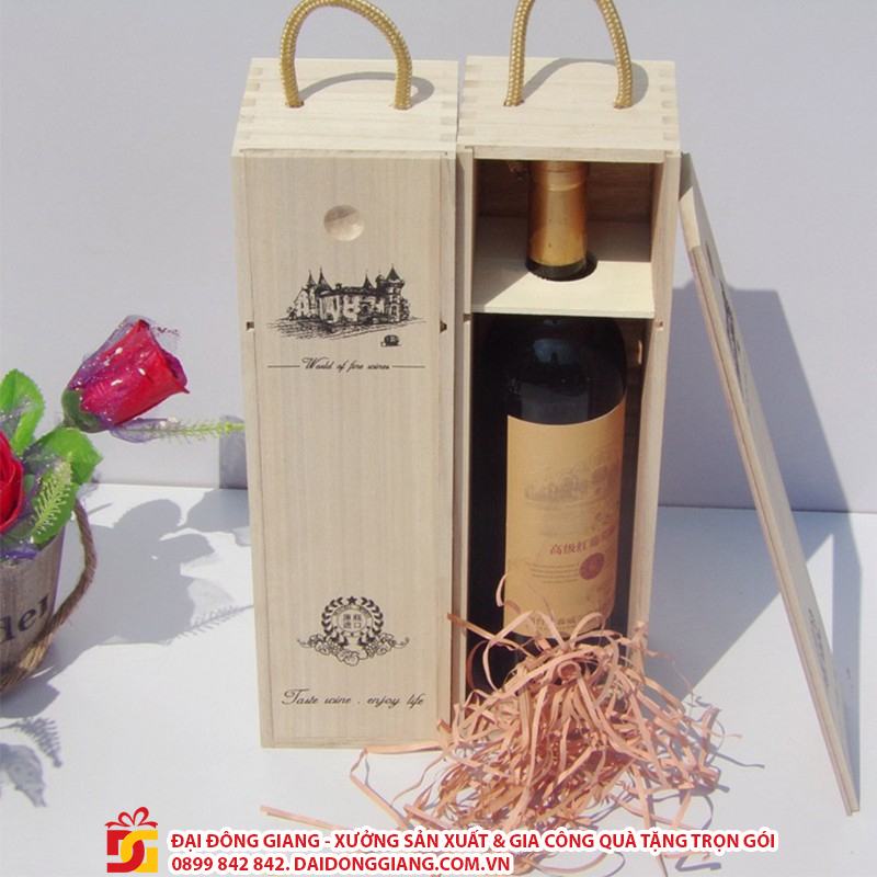 Hộp đựng rượu bằng gỗ là sản phẩm bao bì cao cấp